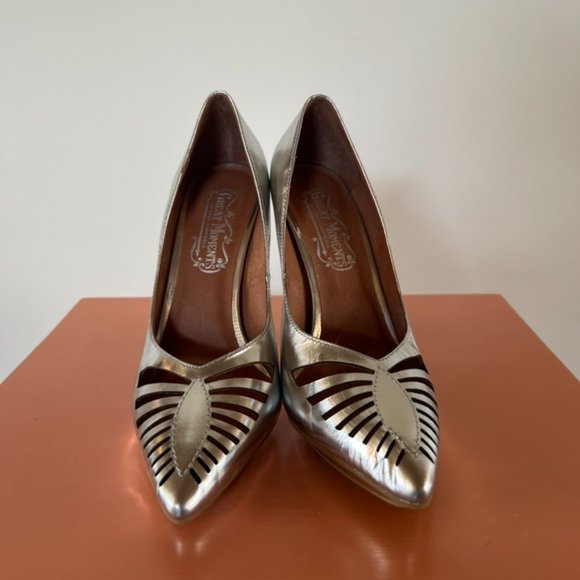 Jeffrey Campbell Silver Leather High Heels - Picture 2 of 5